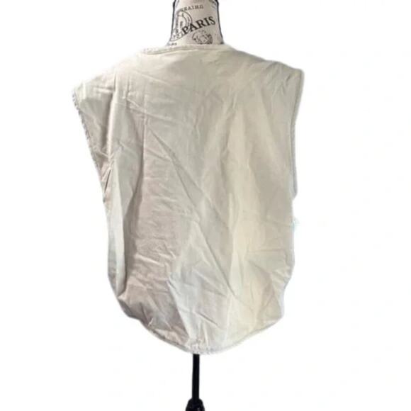 ASOS Outdoor Utility Sleeveless Vest – Cream - Picture 2 of 8